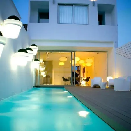 In With Pool On The Beach וילה ולנסיה