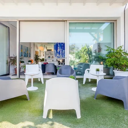 וילה In With Pool On The Beach