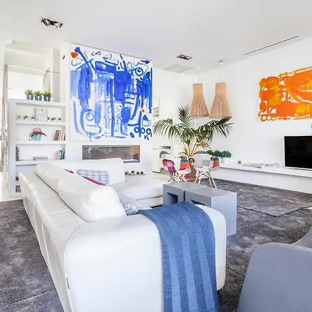 In With Pool On The Beach Villa Valencia